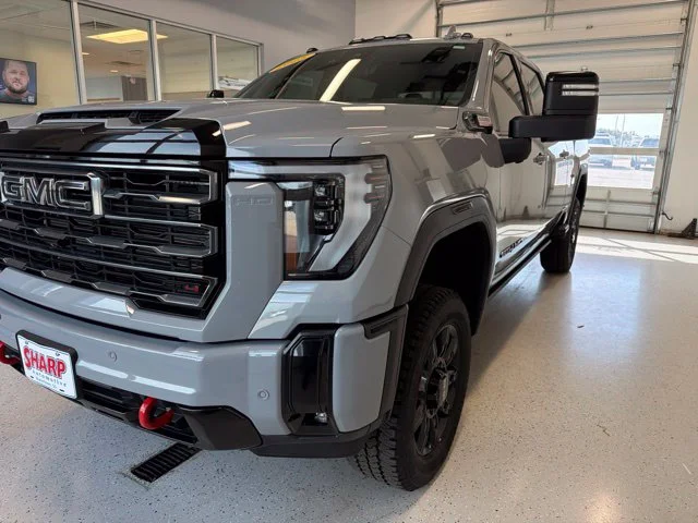 Used 2025 Gray GMC AT4 image 6