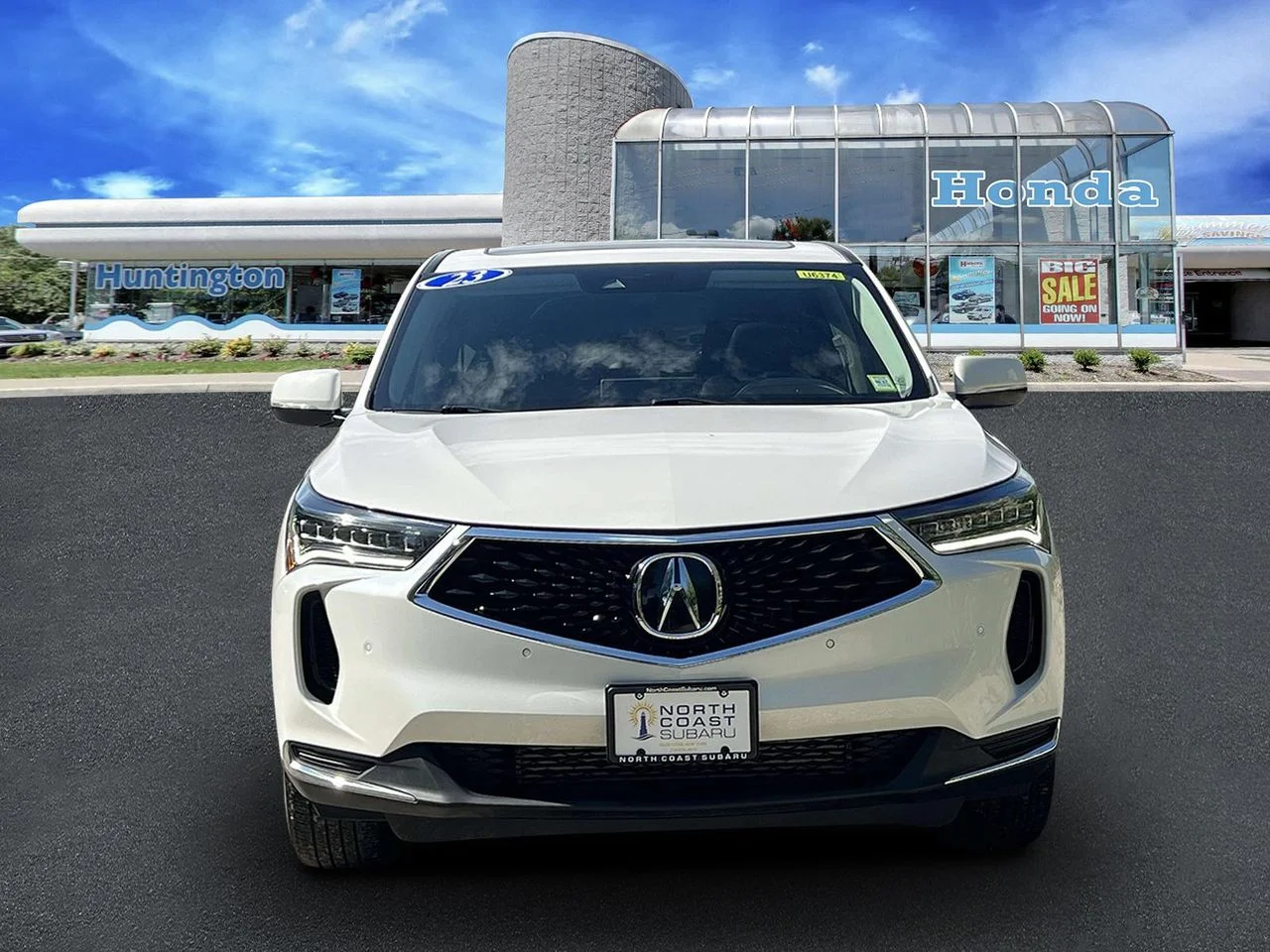 Used 2023 Platinum White Pearl Acura Technology Package image 2