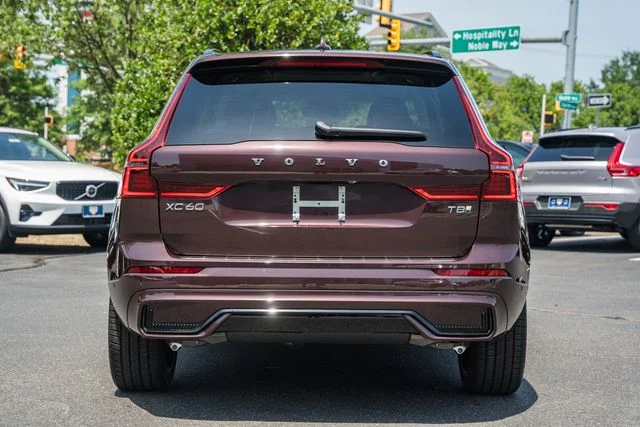 New 2026 Mulberry Red Volvo T8 Ultra image 6