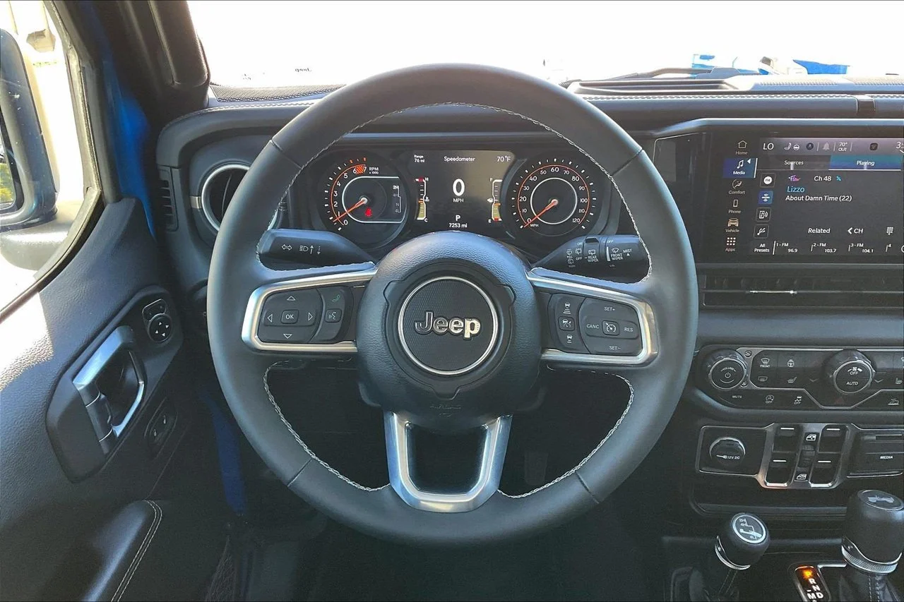 Certified Used 2025 Blue Jeep Sahara image 9