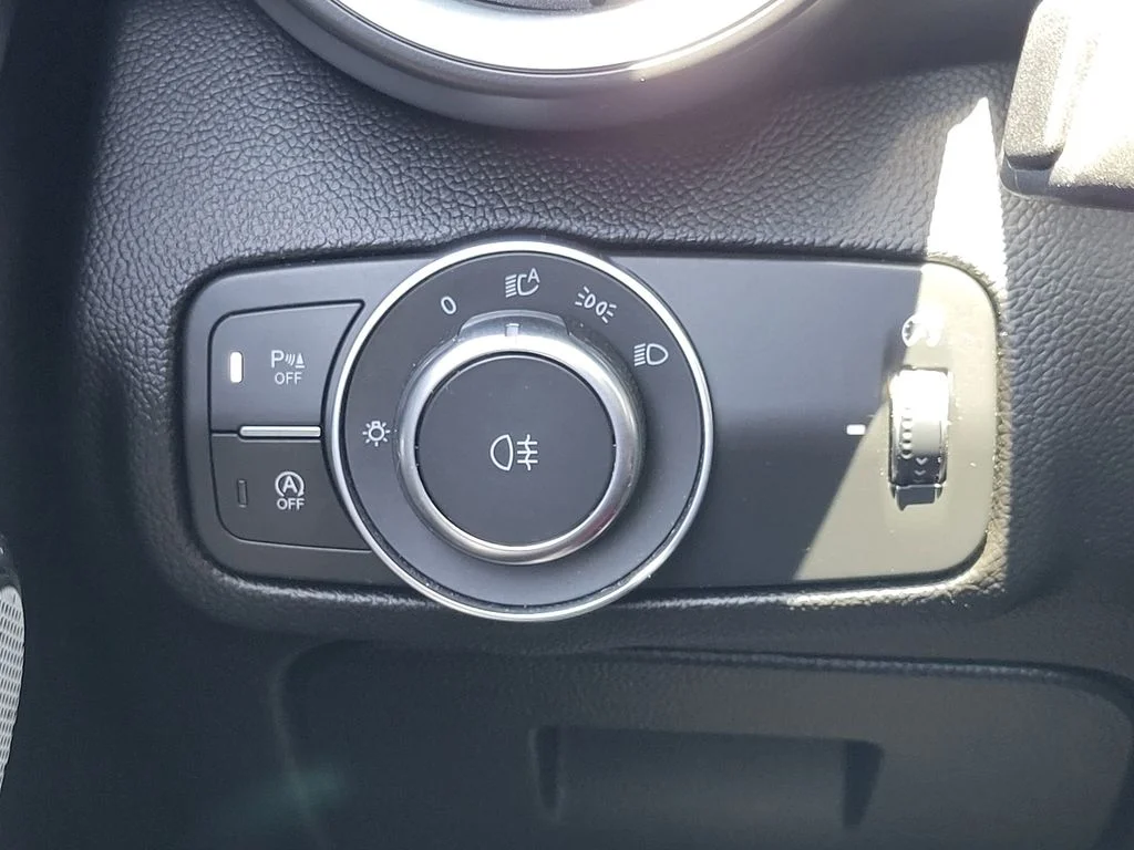 Used 2024 Black Alfa Romeo Veloce image 11