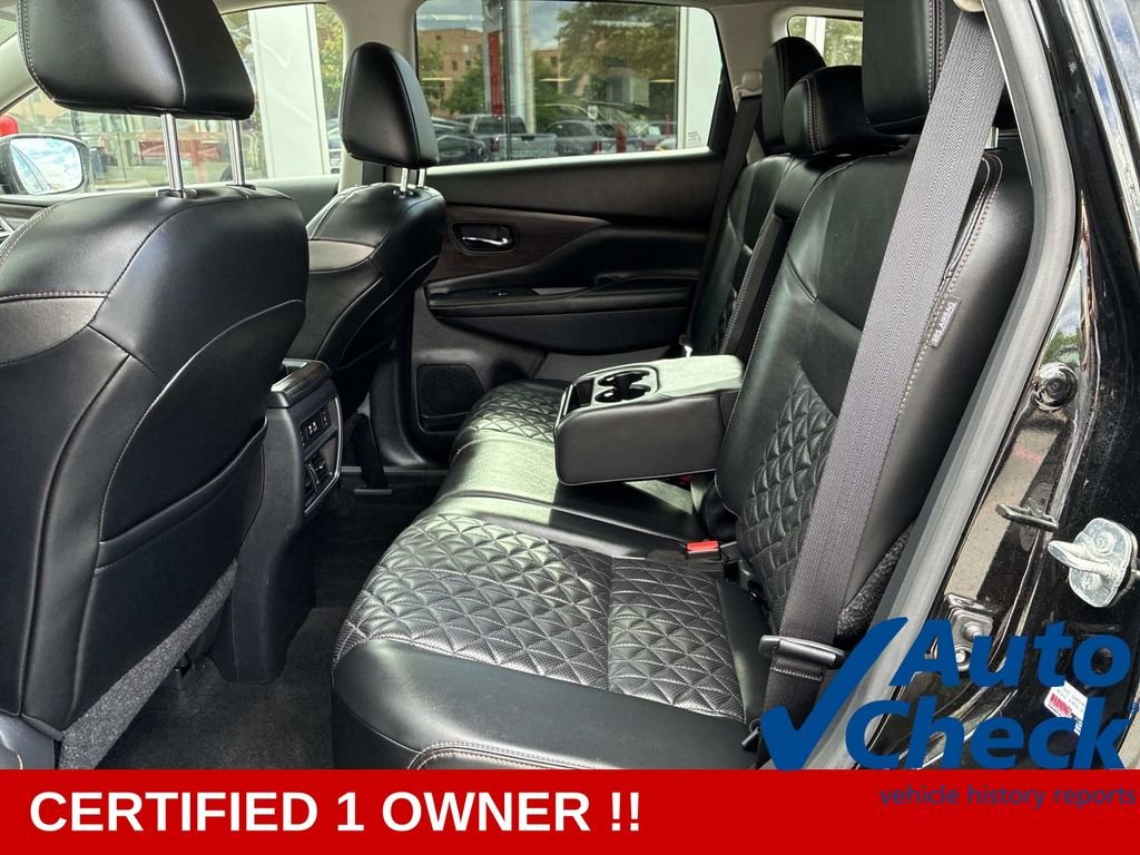 Used 2023 Black Nissan Platinum image 17