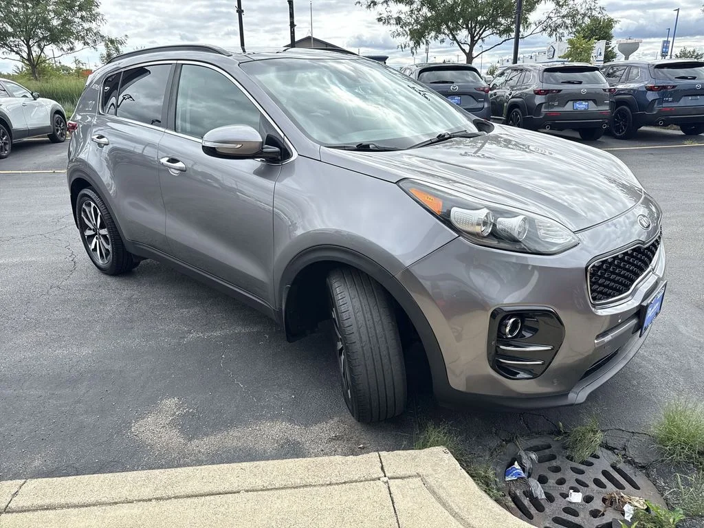 Used 2019 Silver Kia EX image 5