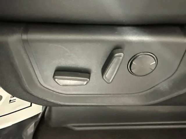 Used 2020 Silver Ford Lariat image 16