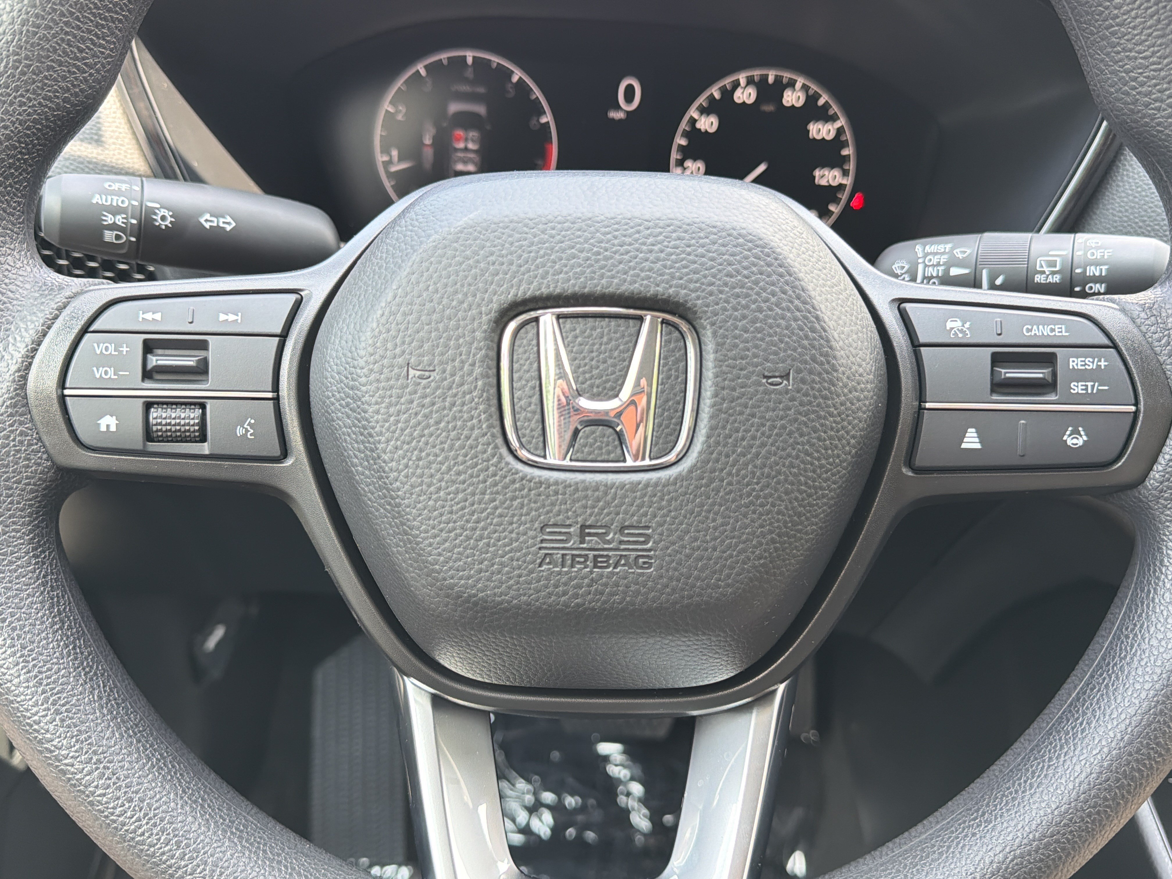 New 2026 Platinum White Pearl Honda EX image 10