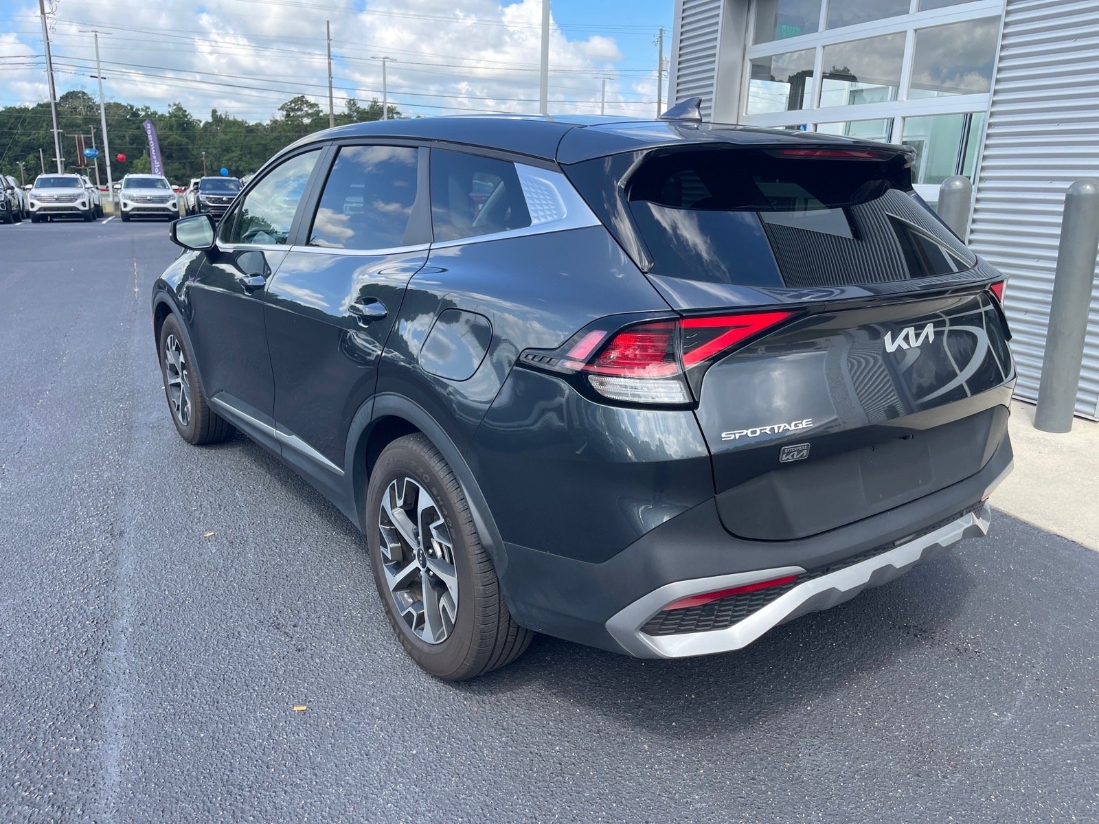 Used 2023 Gravity Gray Kdg Kia EX image 12