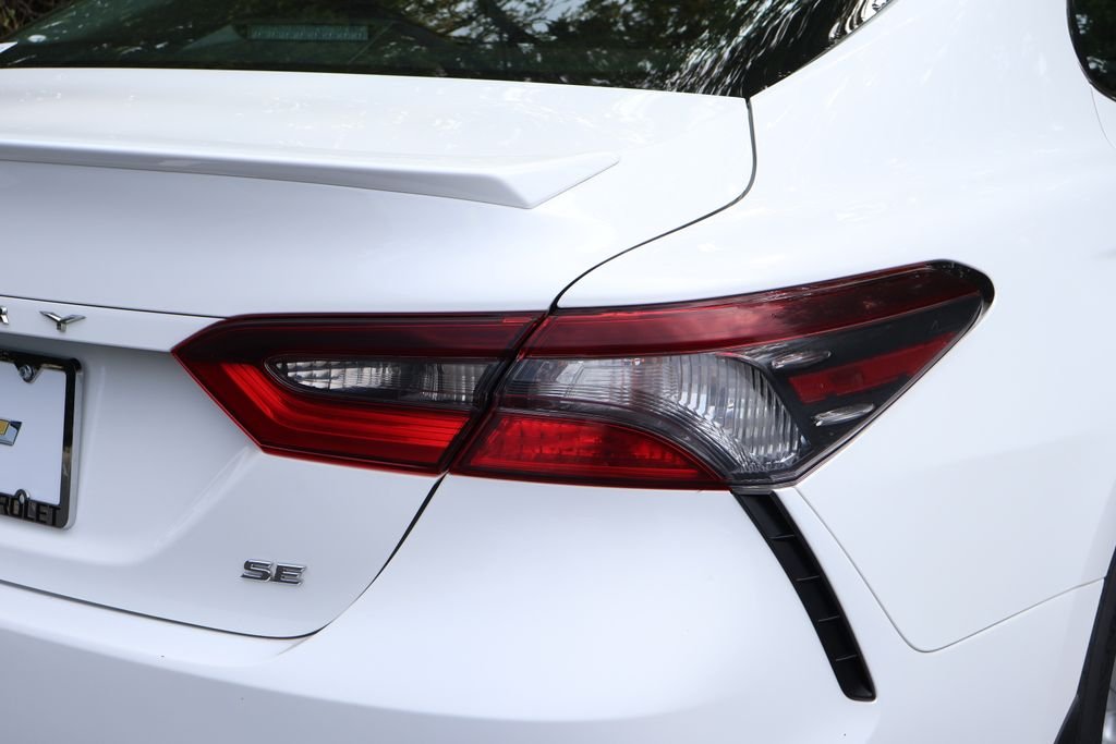 2024 Toyota Camry SE - Photo 7