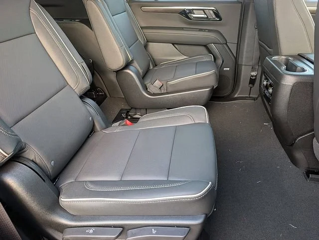 2026 Chevrolet Tahoe Premier - Photo 14