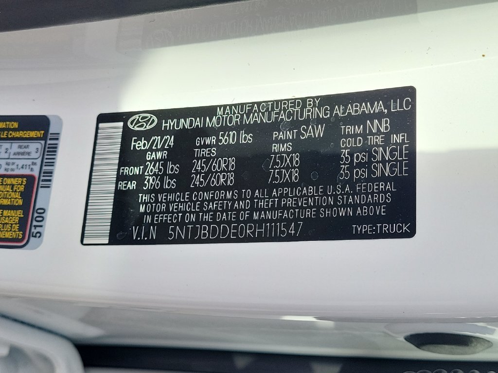 Used 2024 White Hyundai SEL image 25