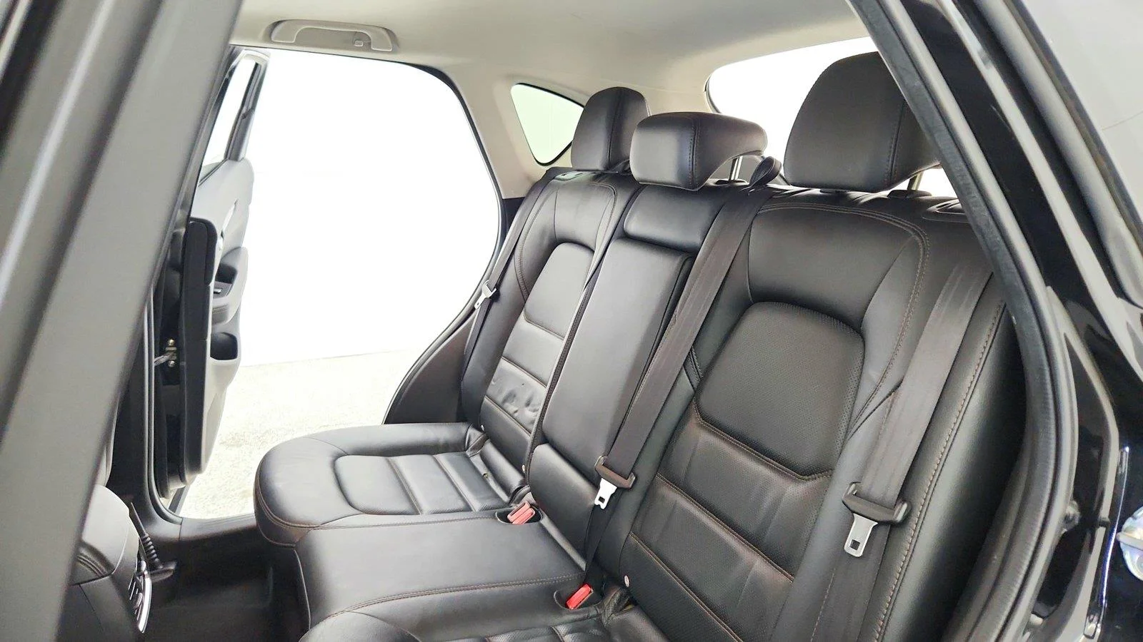 Used 2021 Jet Black Mica Mazda Grand Touring image 24