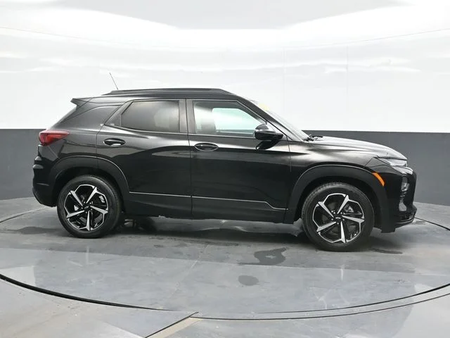 Used 2022 Black Chevrolet RS image 8