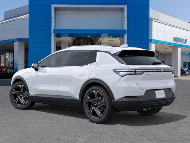 New 2026 Summit White Chevrolet LT image 4
