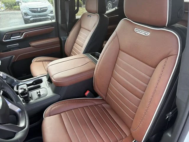 New 2026 Glacier White Tricoat GMC Denali Ultimate image 22