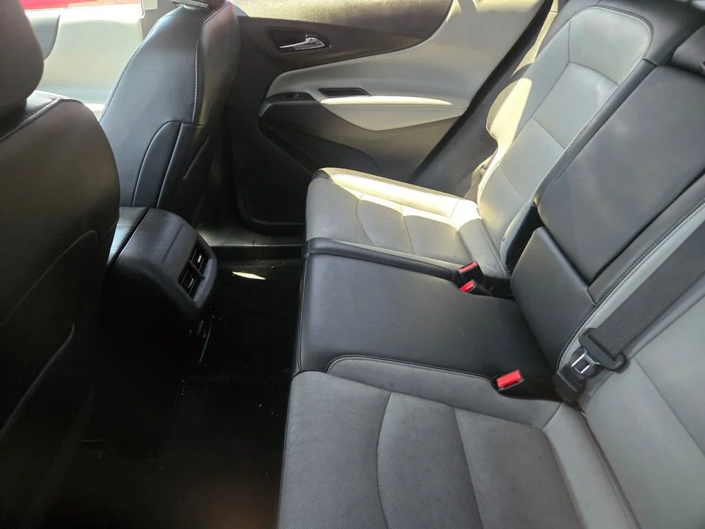 Used 2020 PACIFIC BLUE METALLIC Chevrolet Premier image 4
