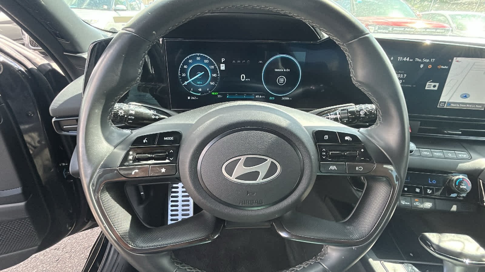 Used 2025 Abyss Black Hyundai SEL Sport image 17