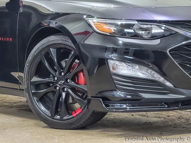 Used 2022 Black Chevrolet LT image 4