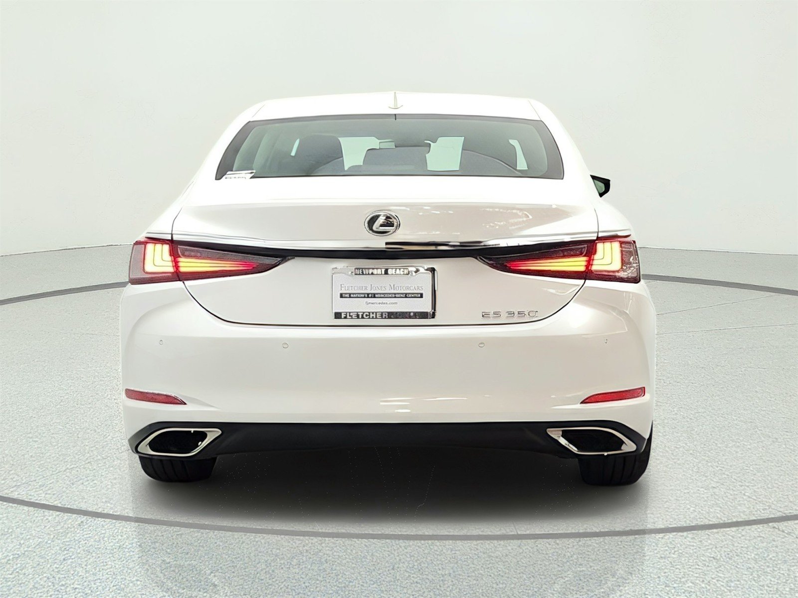 Used 2024 Eminent White Pearl Lexus ES 350 FWD image 6