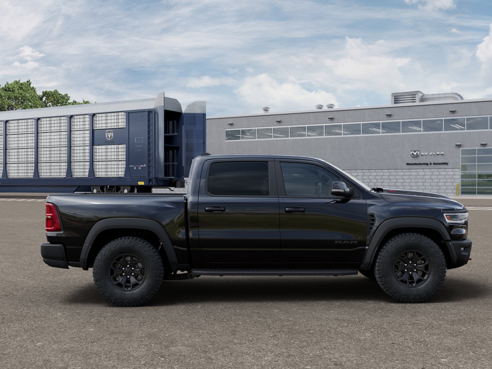New 2027 Diamond Black Crystal Pearl-Coat Exterior Paint RAM RHO image 12
