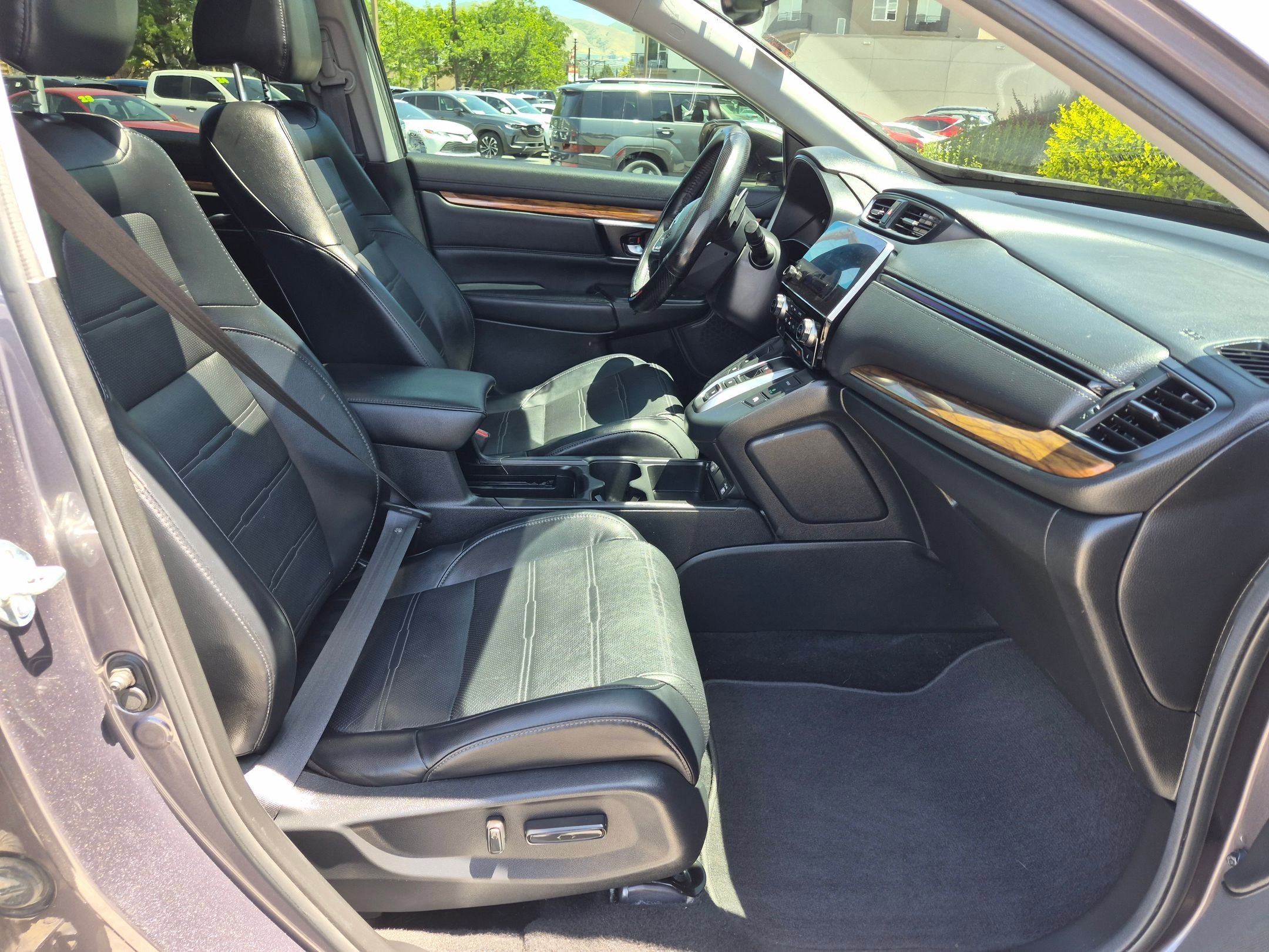 Used 2022 Gray Honda EX-L image 31