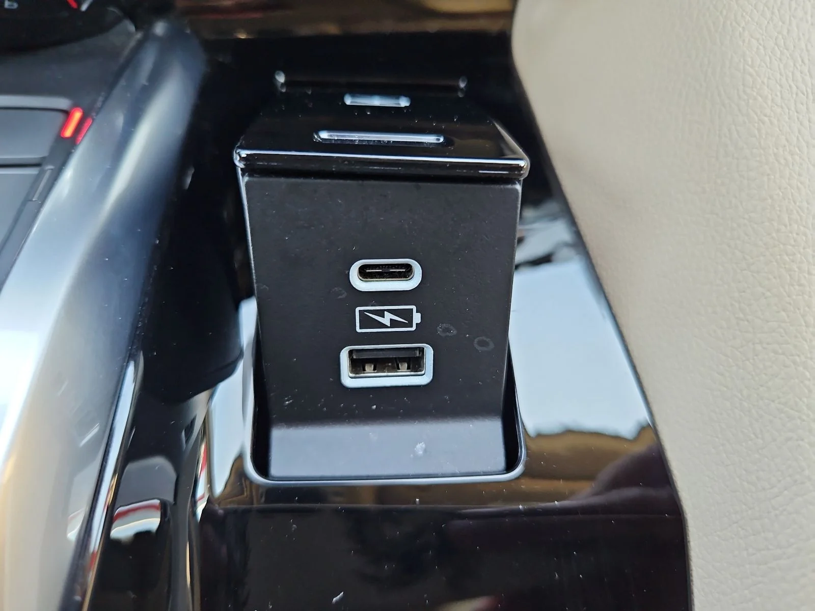 Used 2023  Acura 3.5L image 42