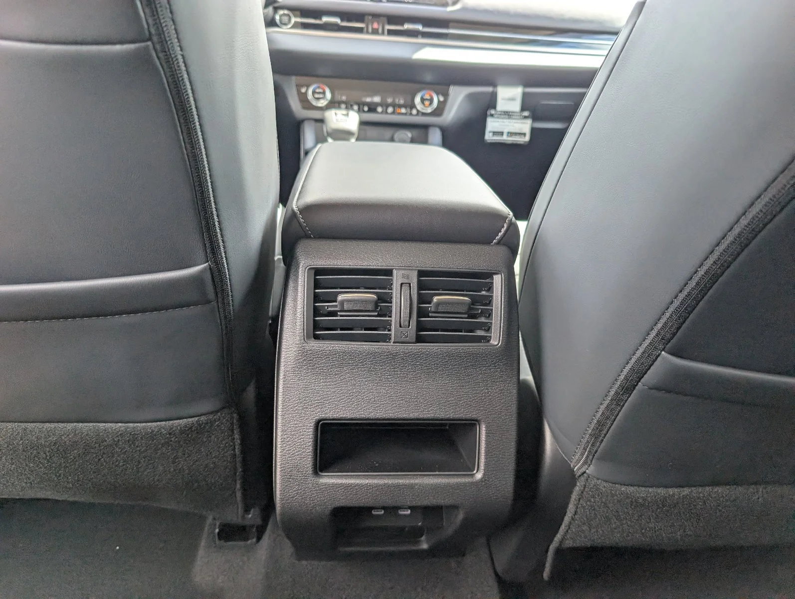 New 2026 Gray Mitsubishi SE 1.5T 2WD image 32