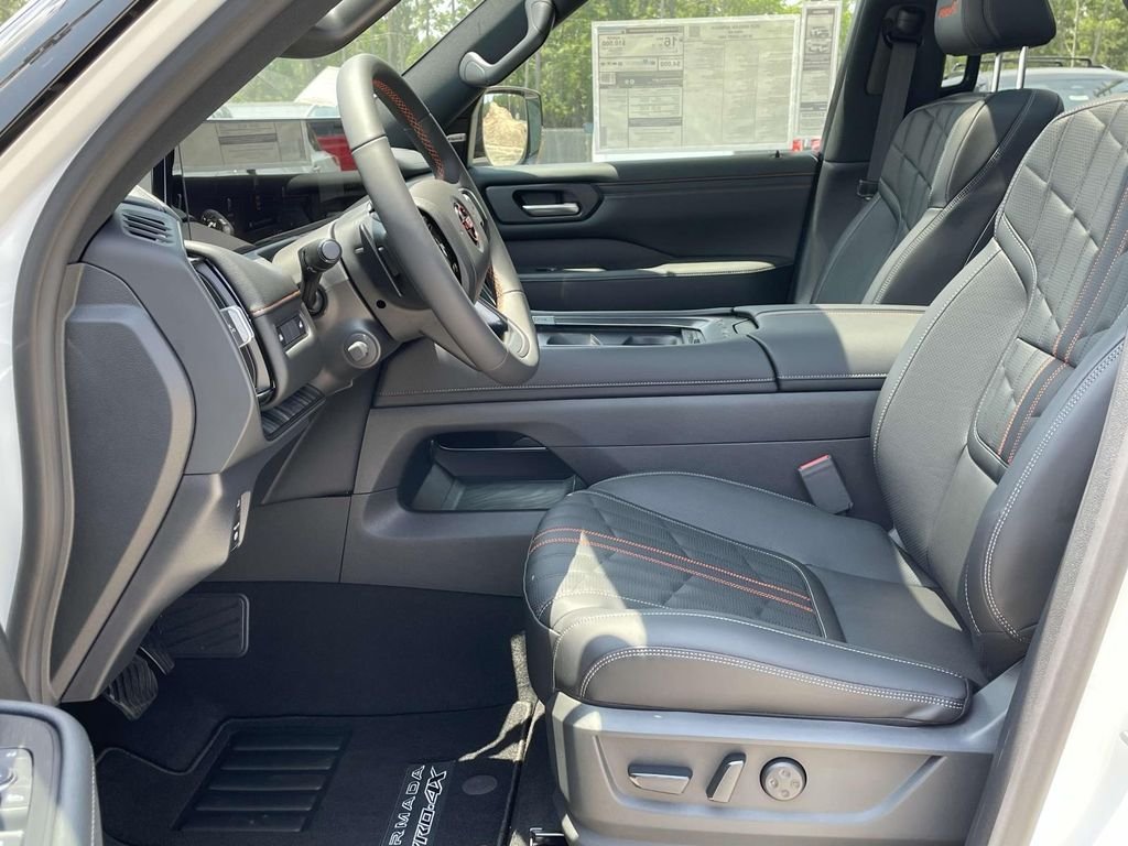 2025 Nissan Armada PRO-4X - Photo 14