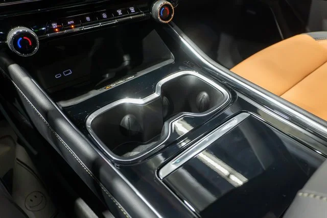 2027 Chevrolet Traverse Z71 - Photo 25