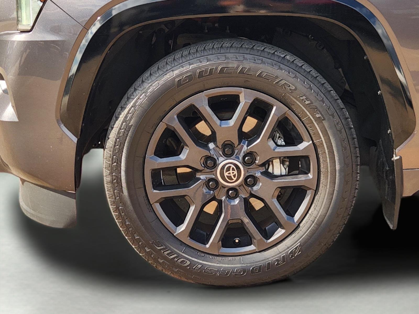 2024 Toyota Sequoia photo 10 of 33