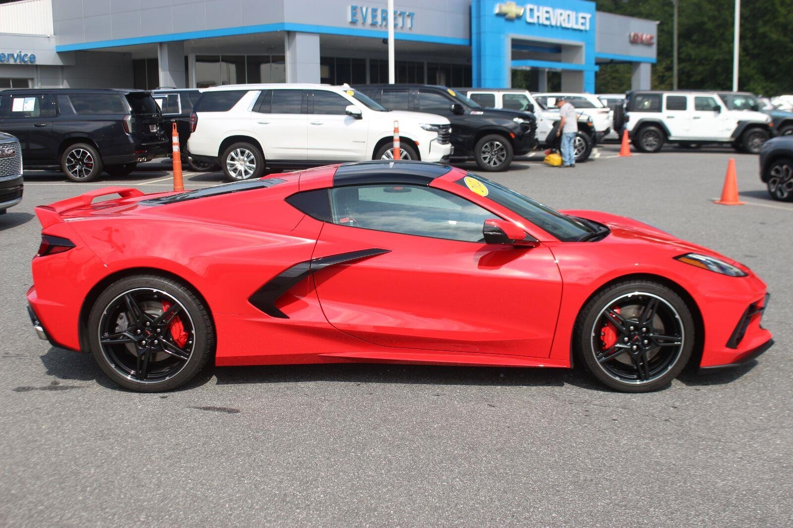 Used 2022 TORCH RED Chevrolet 3LT image 8