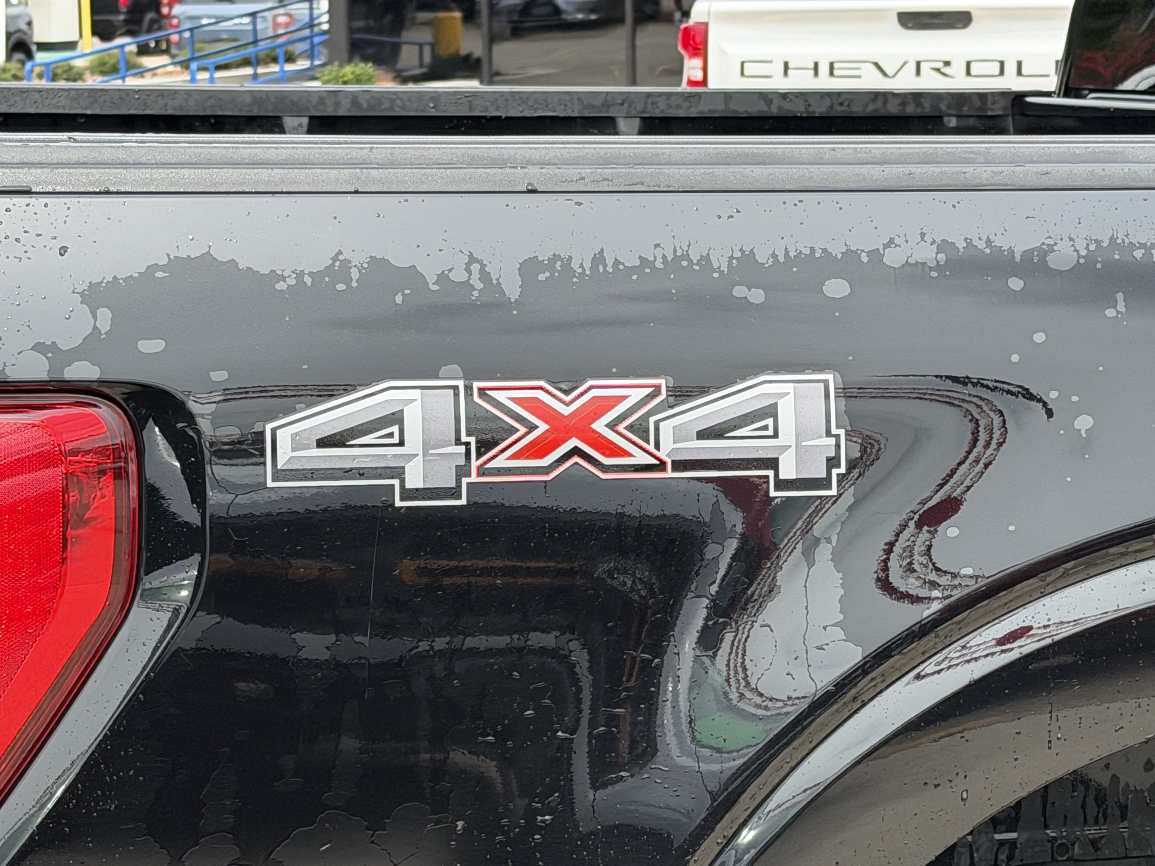 Used 2022 Agate Black Metallic Ford XLT image 6