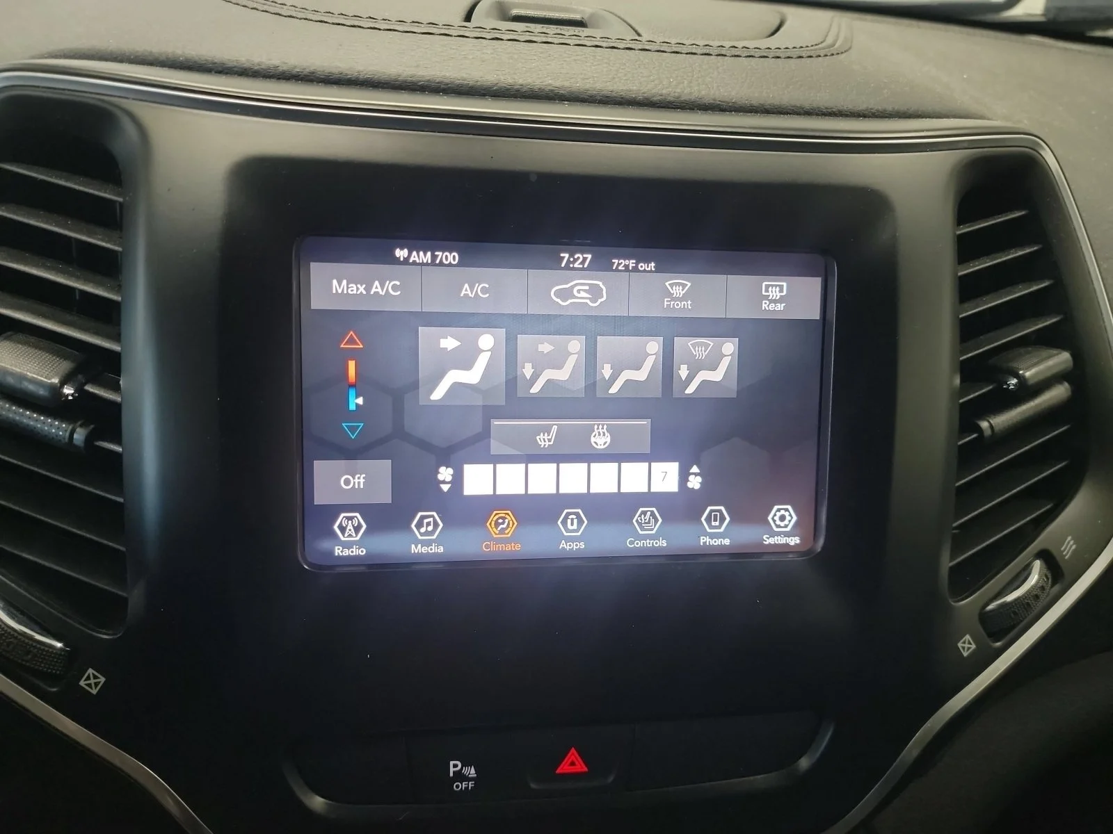 Used 2020 Slate Blue Pearlcoat Jeep Latitude Plus image 21