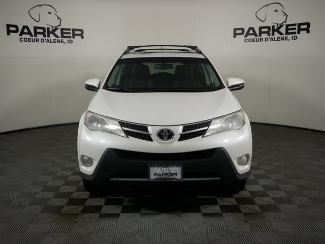 Used 2014 Blizzard Pearl Toyota Limited image 3
