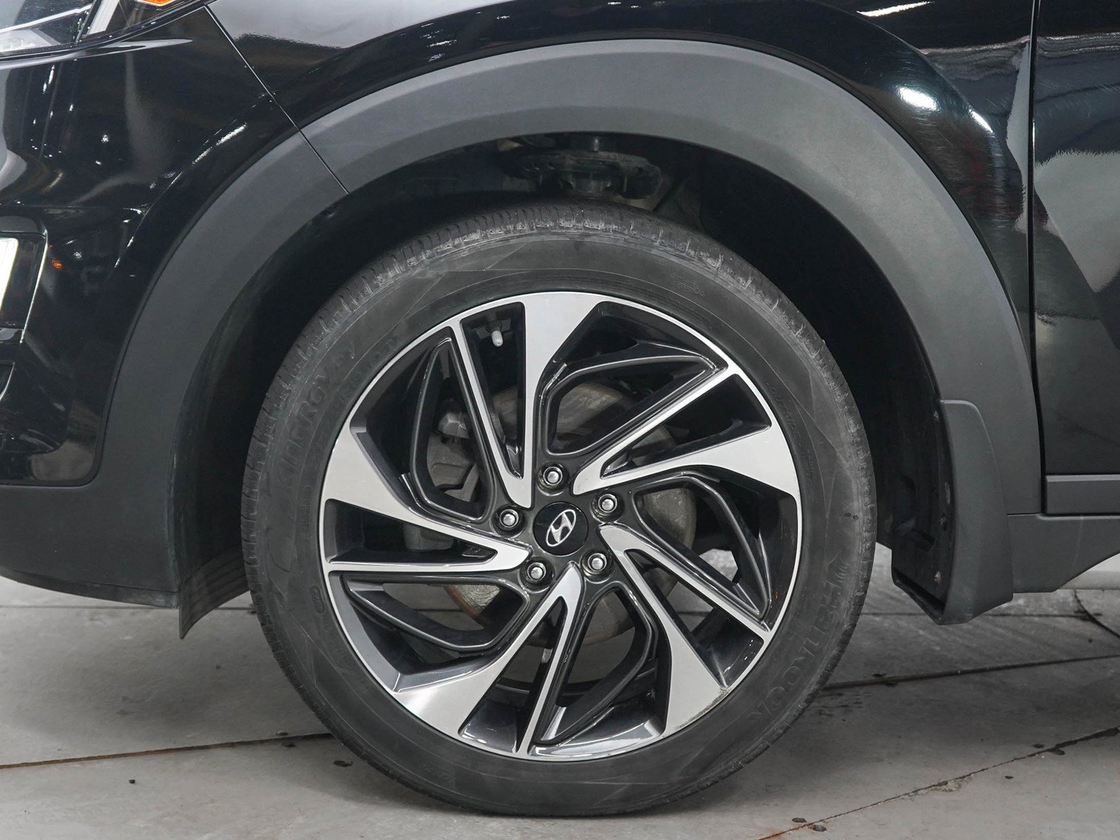 Used 2020 Black Hyundai Sport AWD image 32