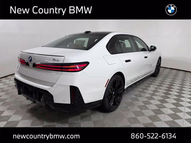 New 2027 Alpine White BMW  image 7