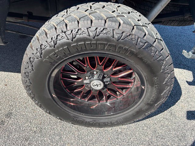 Used 2016 Black Ford XLT image 5