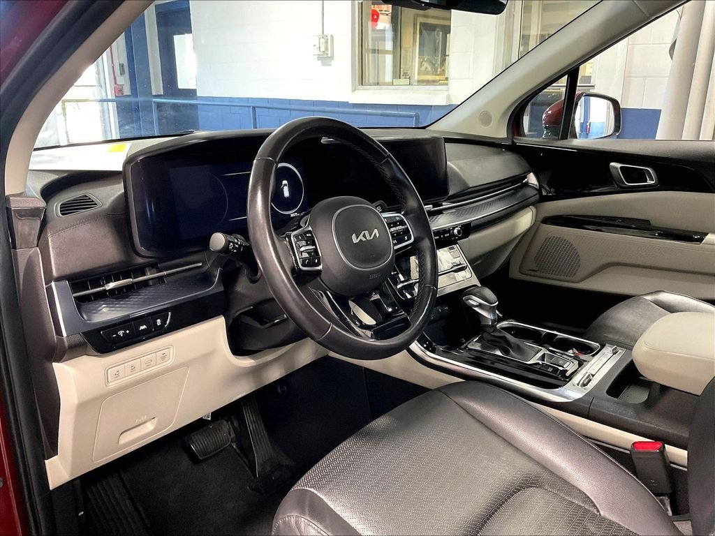 Used 2023 Red Kia SX Prestige image 8