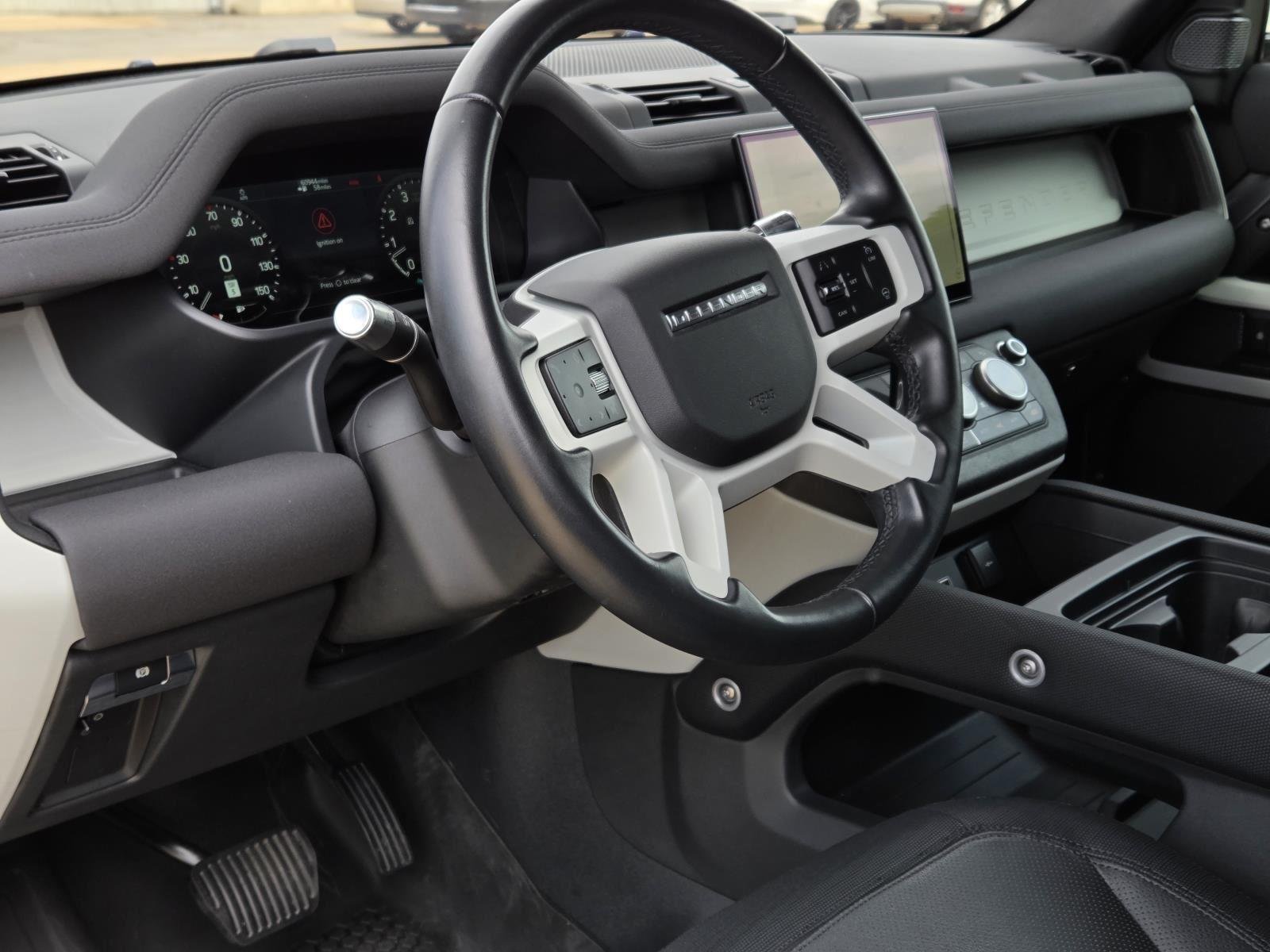 Used 2022 Eiger Grey Metallic Land Rover X-Dynamic SE image 38