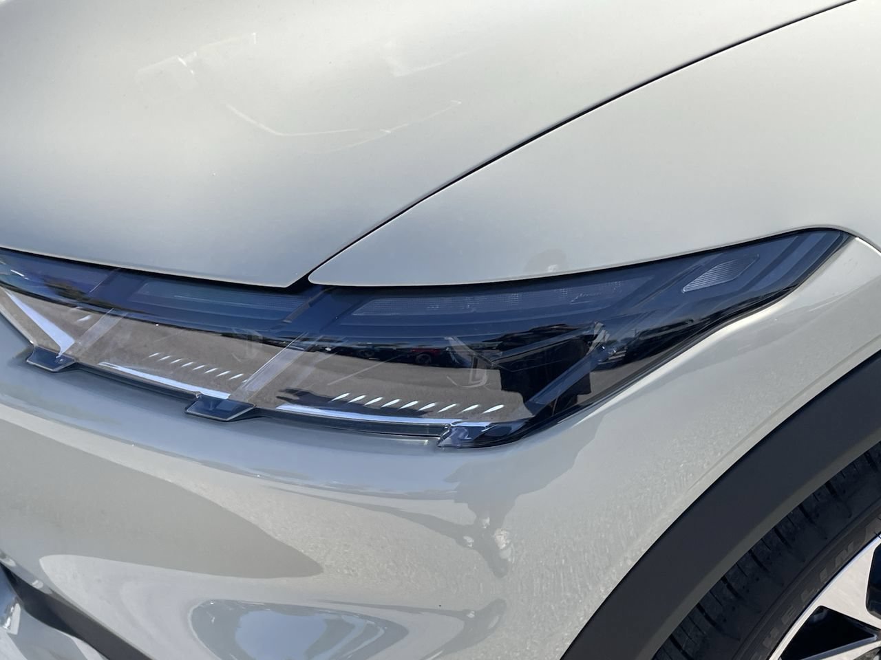 New 2026 Desert Sand Ford Select image 6