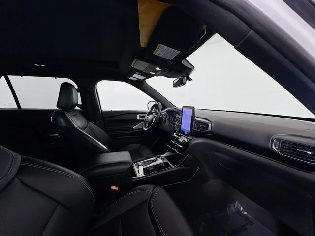 2022 Ford Explorer ST - Photo 27