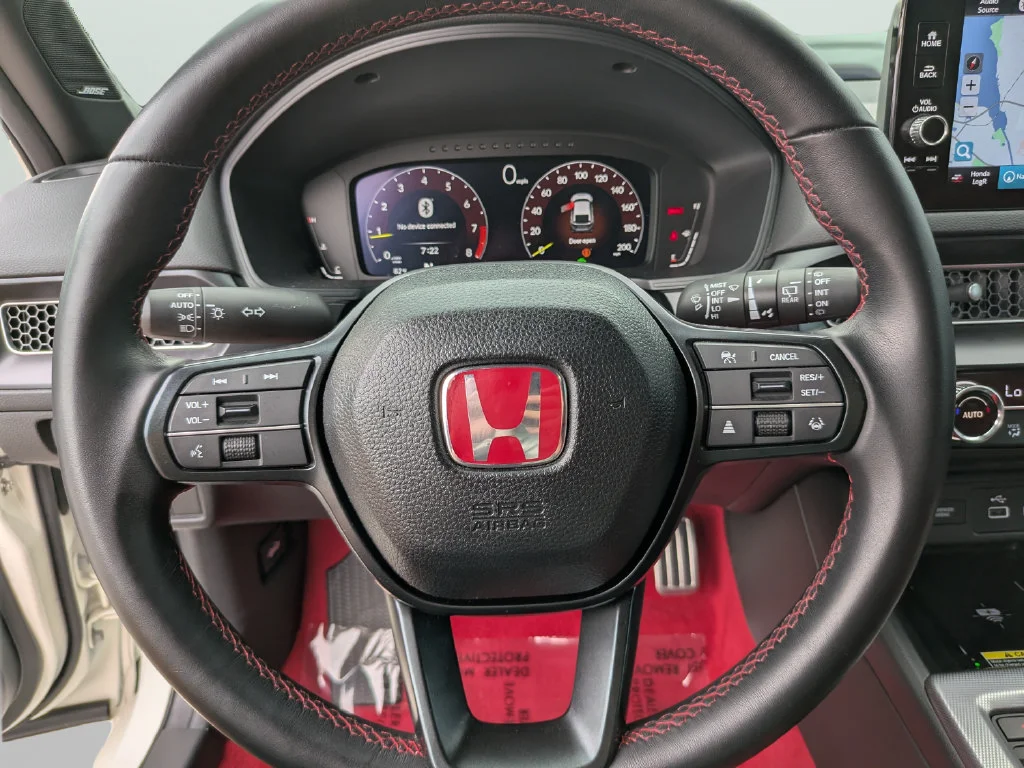 Used 2025  Honda  image 27