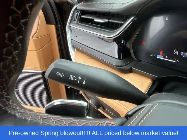 Used 2022 Black Jeep Summit Reserve image 21