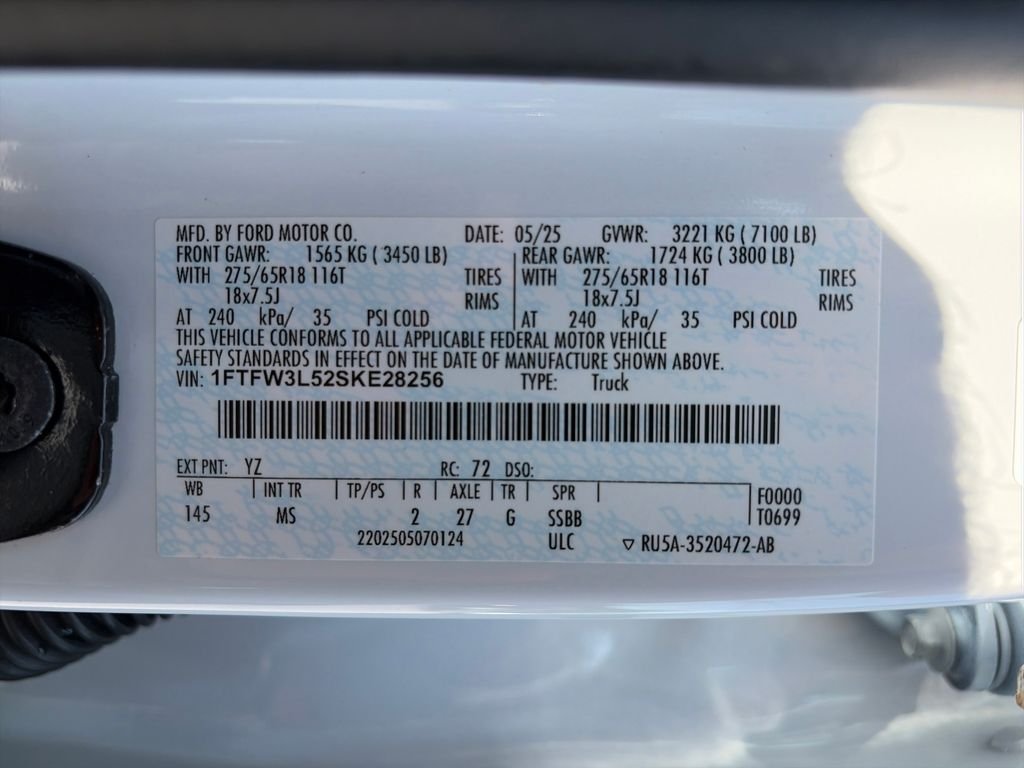 Used 2025 White Ford XLT image 27