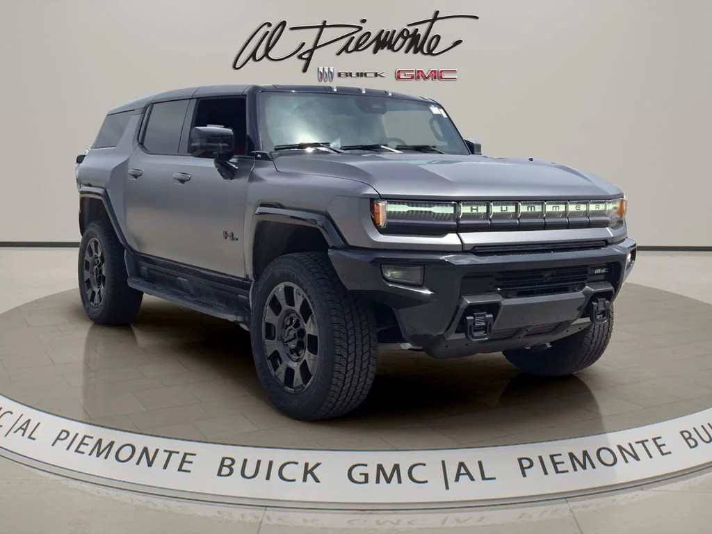 2026 GMC Hummer EV 3X SUV's photo