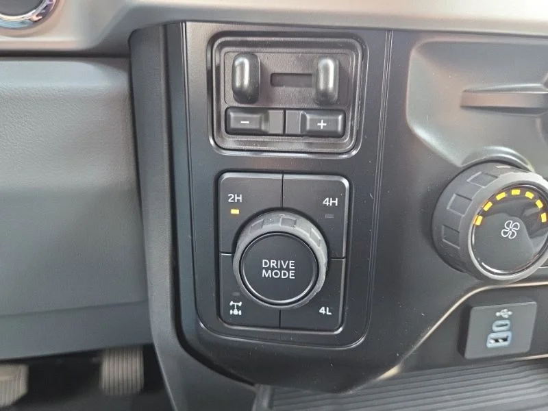 New 2026 Carbonized Gray Metallic Ford F-250® XLT image 42