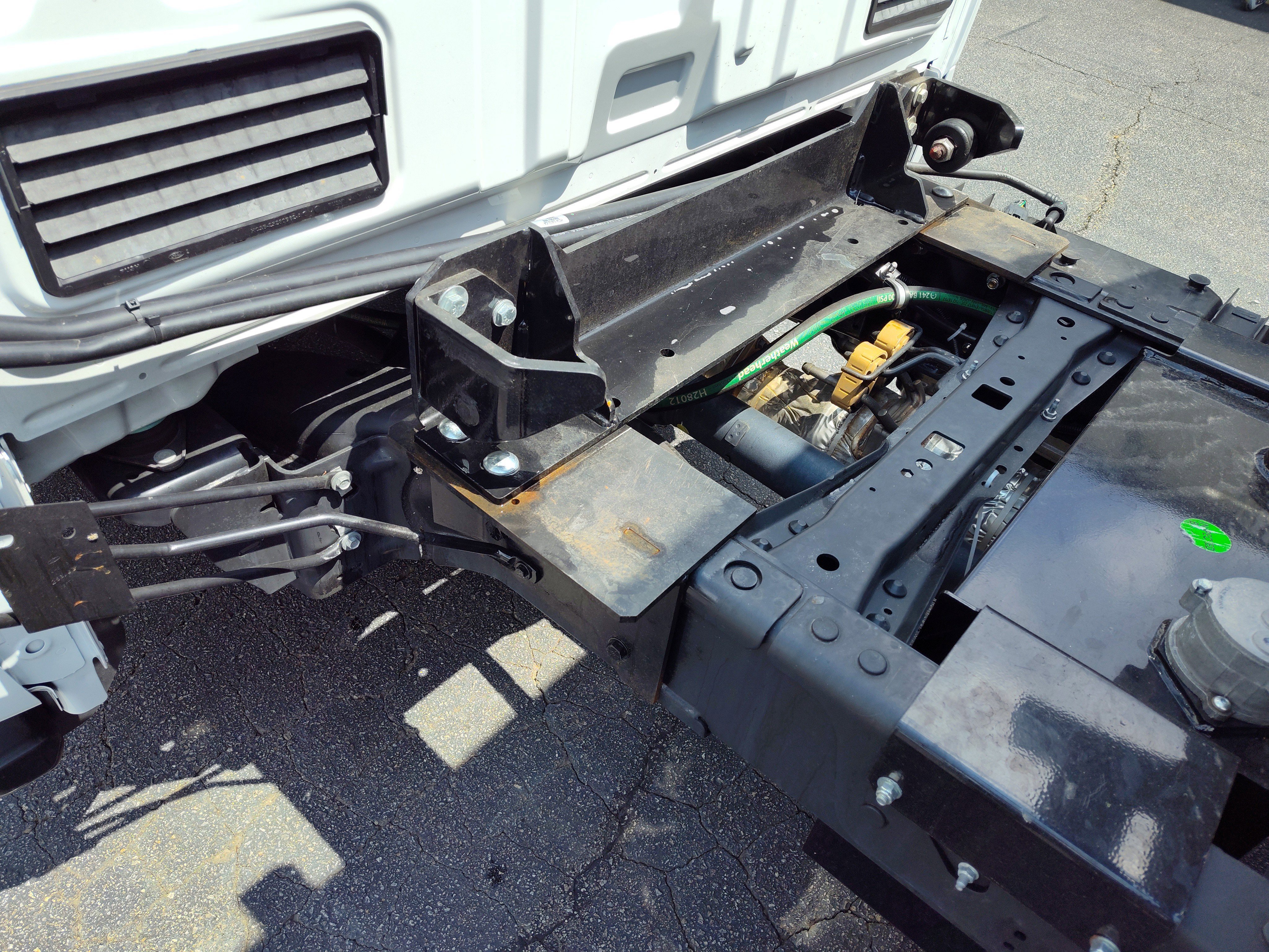 2024 Ford F-550 Super Duty Chassis Cab XLT - Photo 6