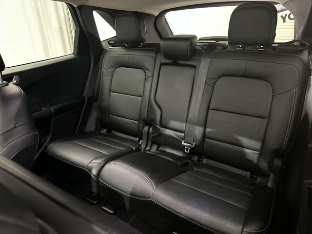 Used 2020 Black Metallic Ford Titanium image 27