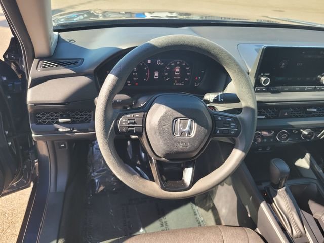 Used 2024  Honda EX image 30