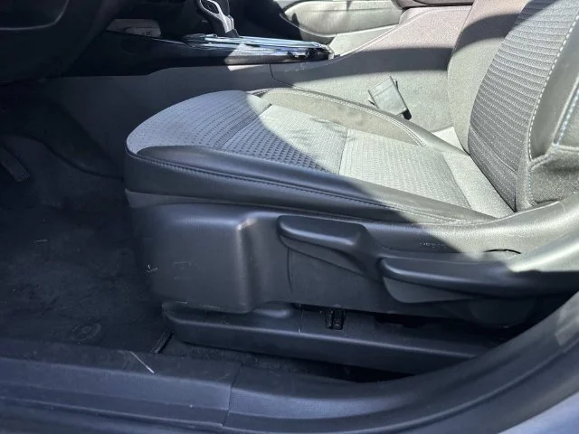 Used 2025 Gray Chevrolet LT image 29