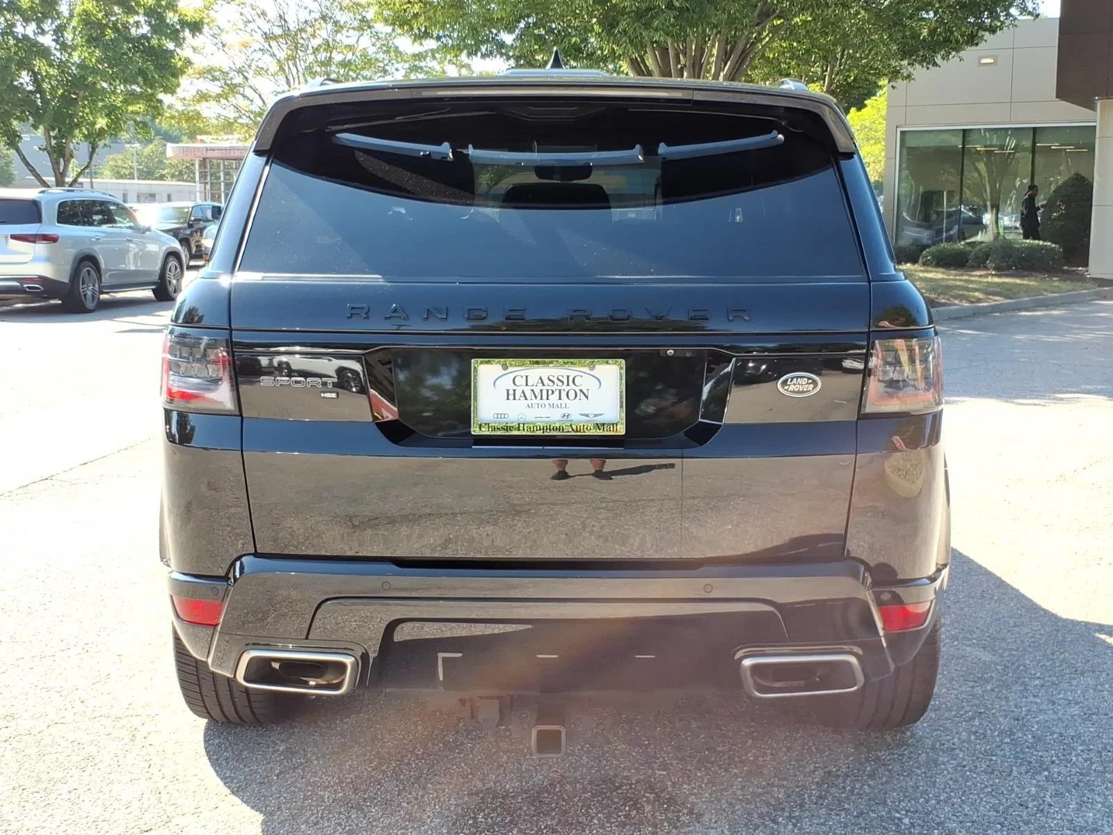 Used 2021 Santorini Black Metallic Land Rover HSE Silver Edition image 9