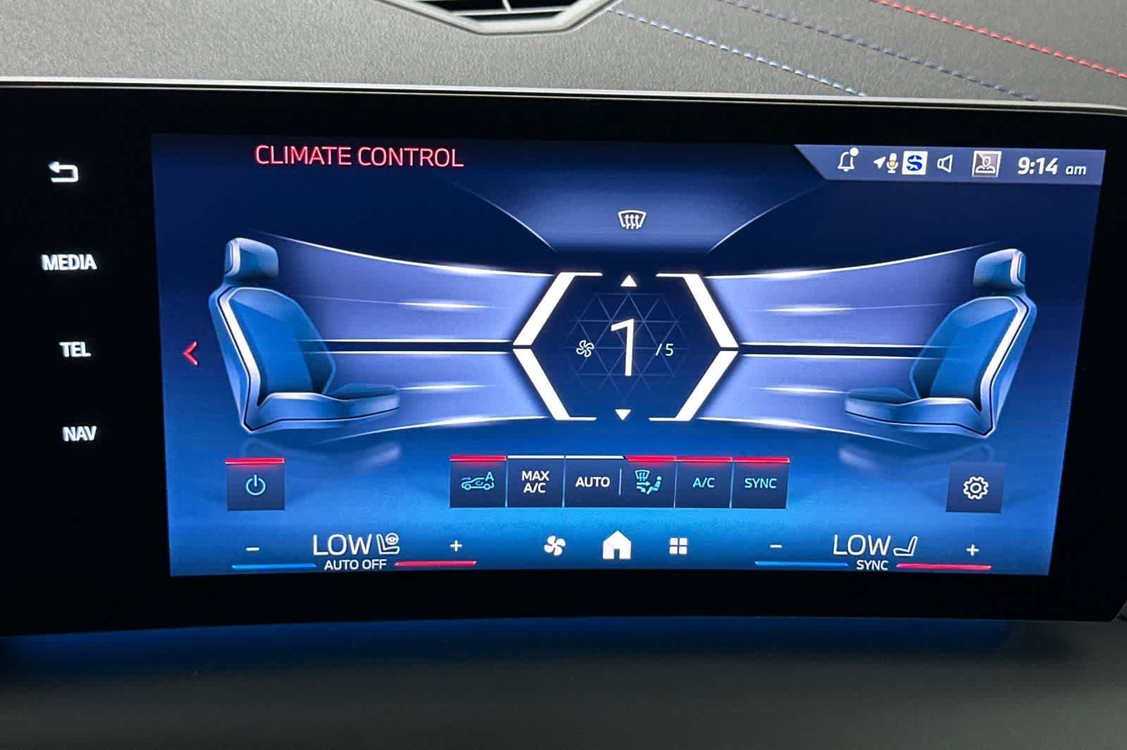 2026 BMW 2 Series M235 - Photo 20